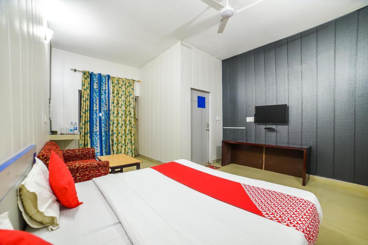 Flagship Hotel Rama Blue Point Nainital Exterior foto